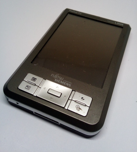 Fujitsu siemens pocket loox - fujitsu,